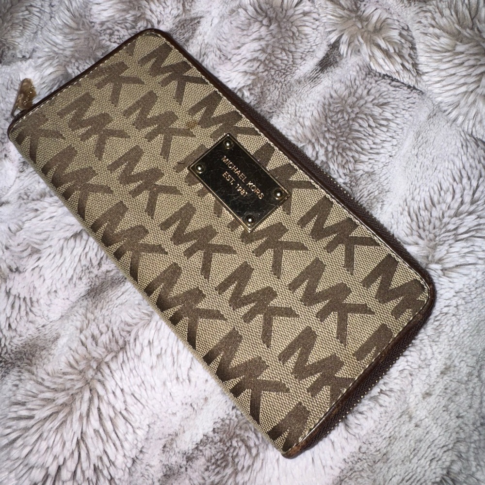 Michael Kors Tan and Brown Logo Zip Wallet